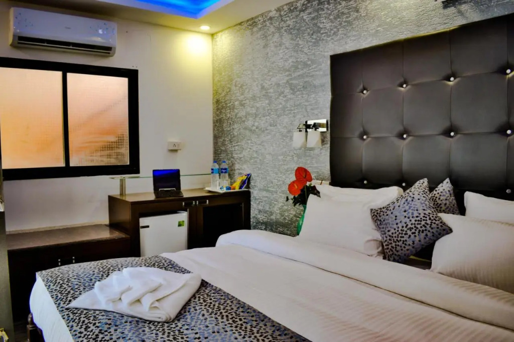 Hangover Resort