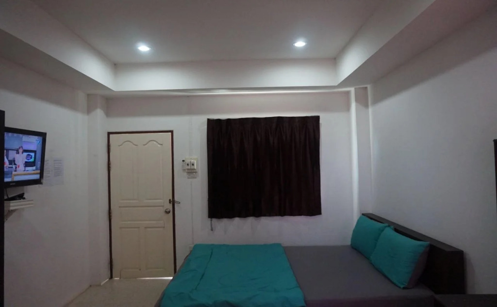 Guy Residence