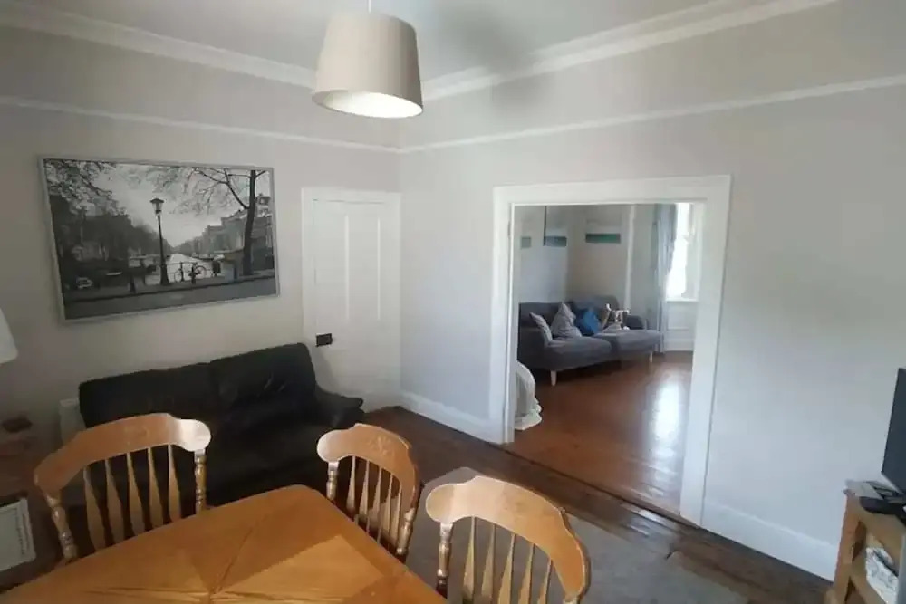 Spacious 4 Bedroom Home in Drumcondra