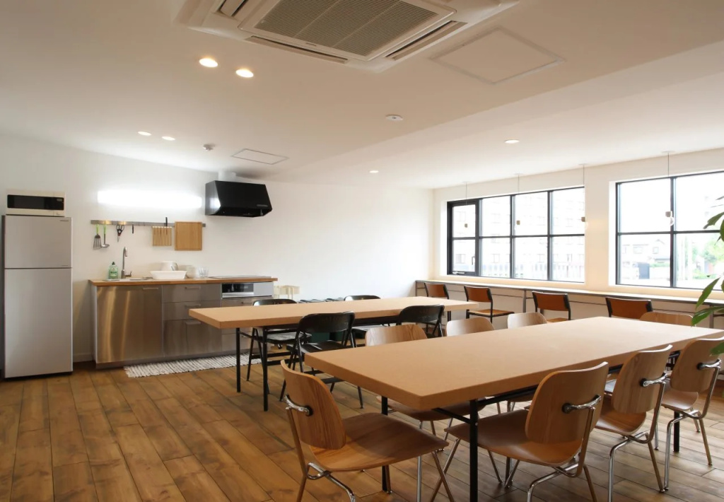 The Lower East Nine Hostel