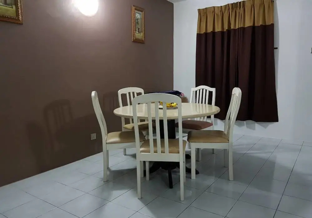 Anjung Apartment 3BR 1