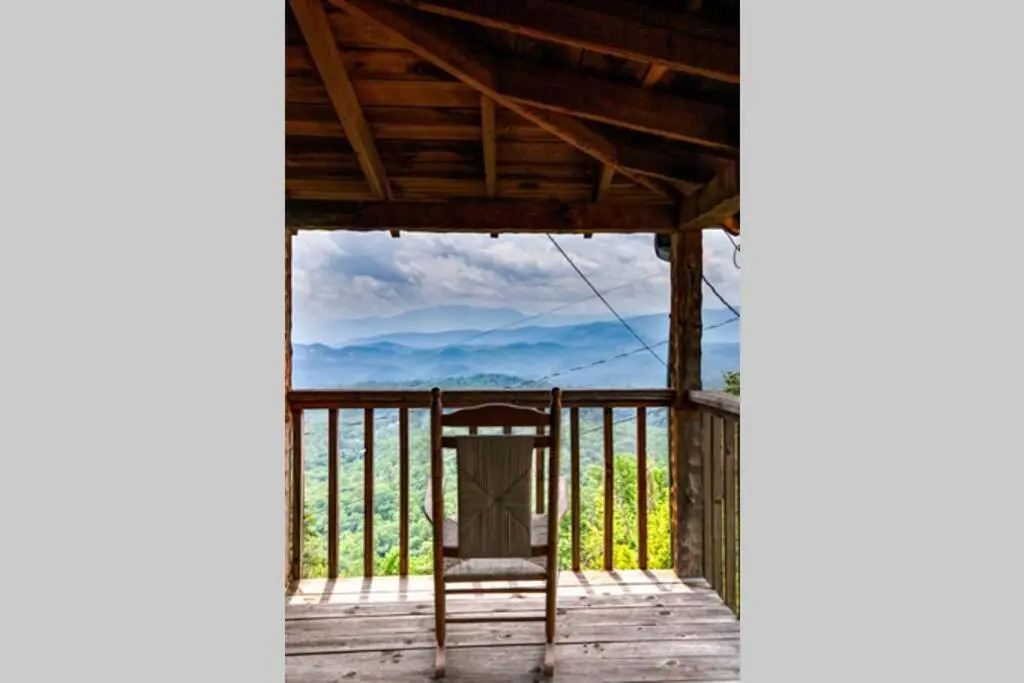 Super View Smoky Mtn Log Cabin Pool Table Hot Tub