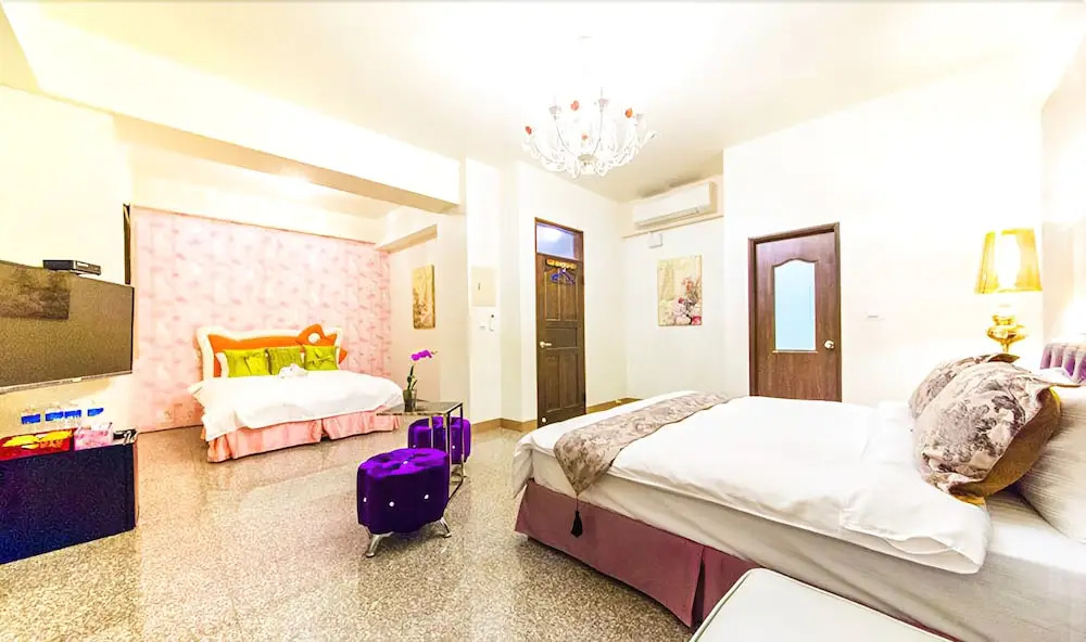 Wei Yu House II