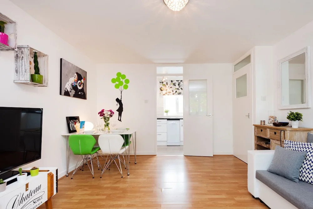 The Fawcett Close Hideaway - FR1