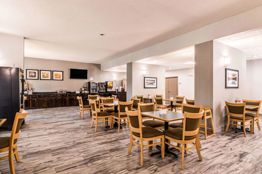 Lake Norman Inn and Suites