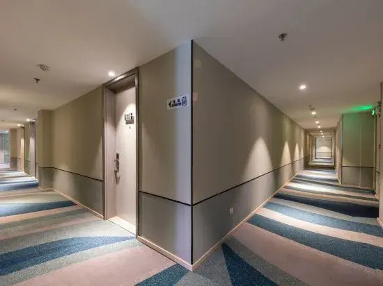 Homeinn Selected Hotel (Shenyang Zhongjie Imperial Palace Hang Lung Plaza)