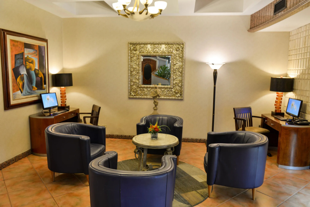 Hotel Plaza Juan Carlos