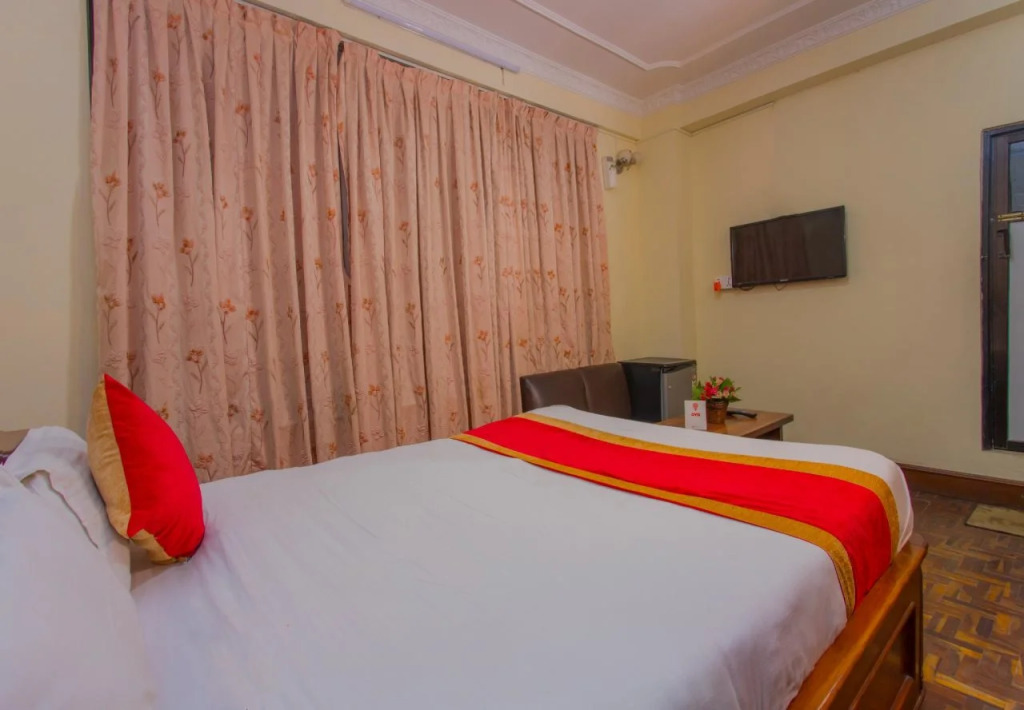 OYO 232 Hotel Titanic Pvt. Ltd