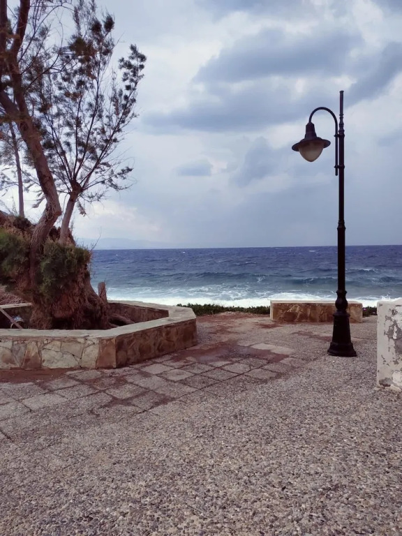 Mochlos Studios
