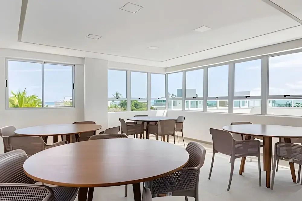 Makaranduba Beach House
