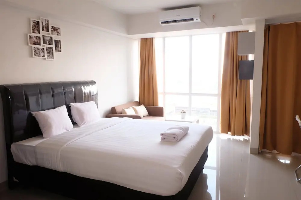 Fully Furnished Studio Apartment Near MT Haryono And Halim