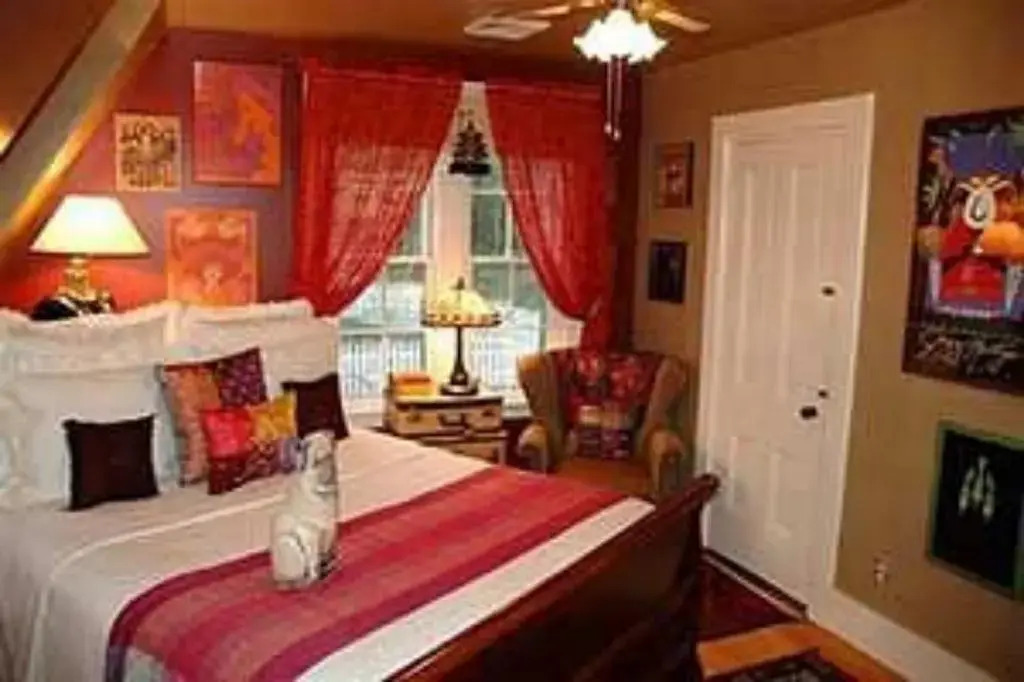 Red Elephant Inn