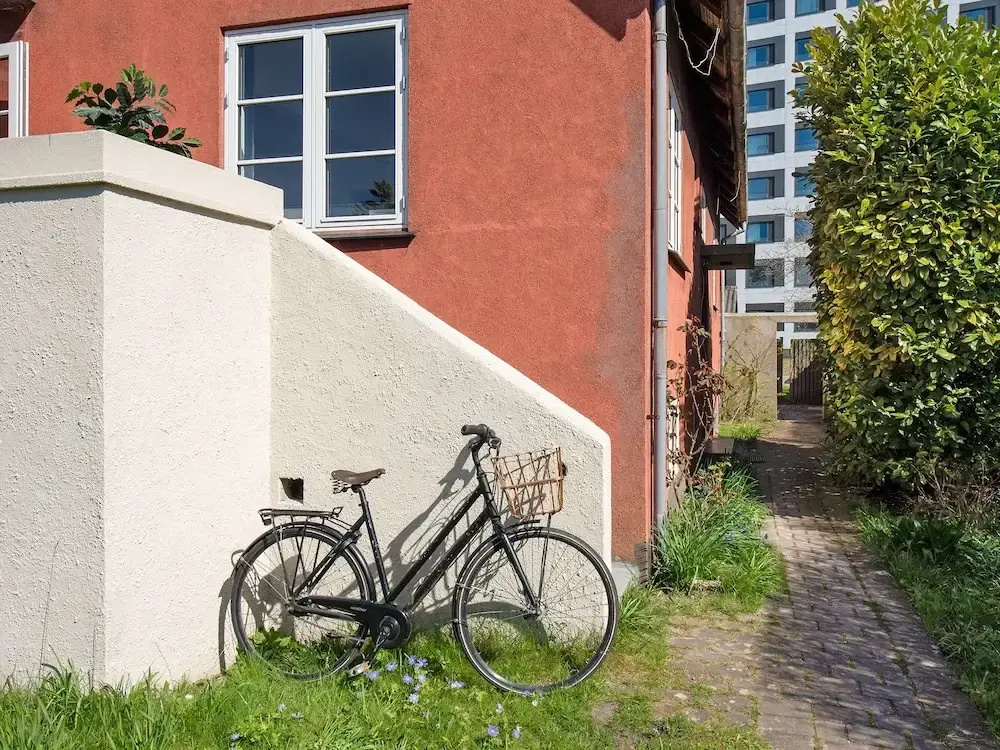 Charm 1 - Chic 2-bdr Apt With Shared Garden