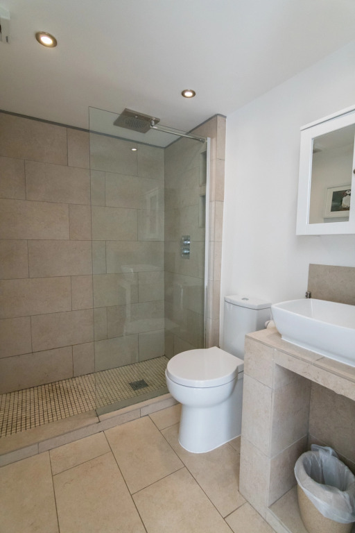 The Dairy - Luxury Cottage, Hot Tub and Summer House, Countryside Views, Pet Friendly