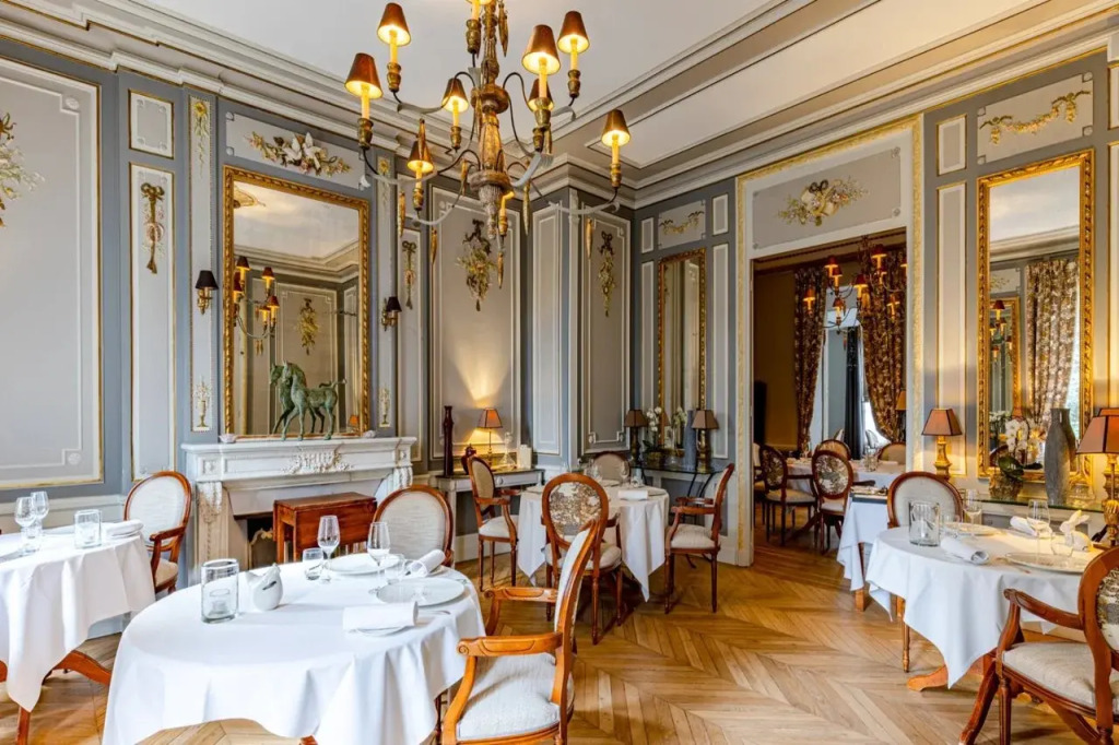 Hostellerie Le Cèdre