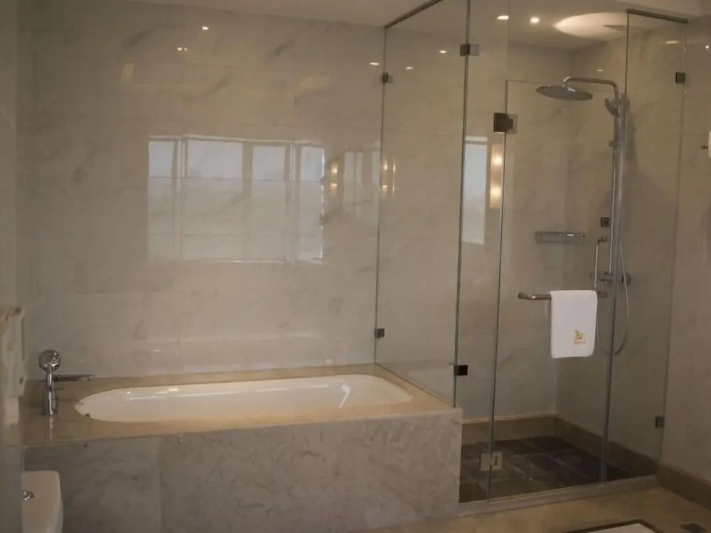 GreenTree Eastern Shanghai Changning Hongqiao Airport LongBai Hotel