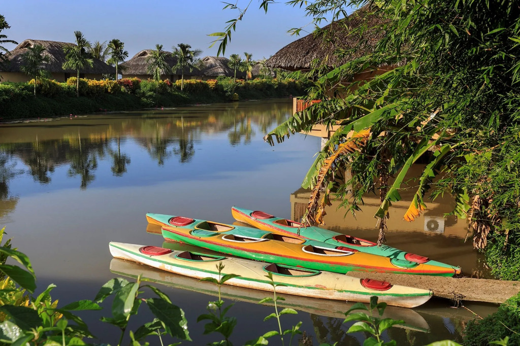 Mekong Riverside Boutique Resort & Spa