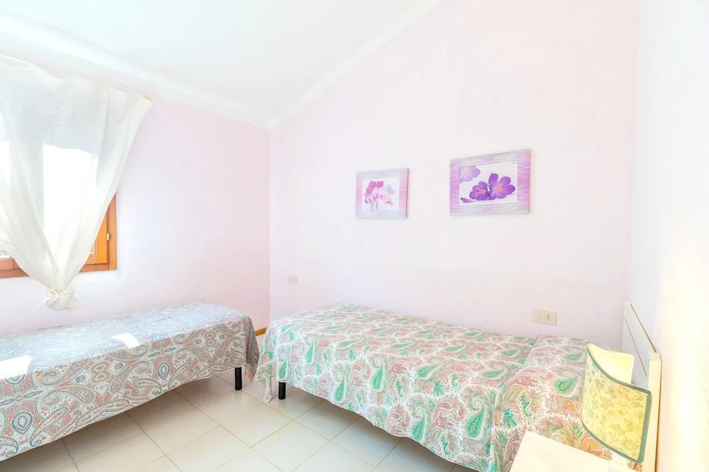 Apartment with 3 Bedrooms in San Teodoro, with Wonderful Sea View And Furnished Garden - 200 M From the Beach