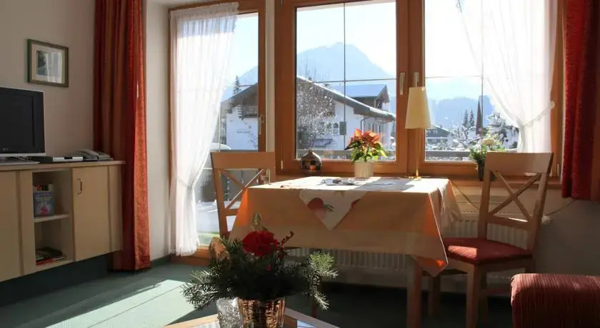 Ferienwohnungen Haus Schraudolf