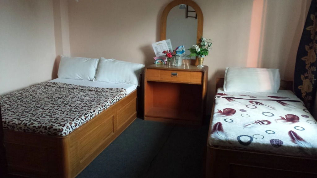 Hotel National Park Sauraha- Homely Stay and Peaceful Location with Jungle Safari arrangements