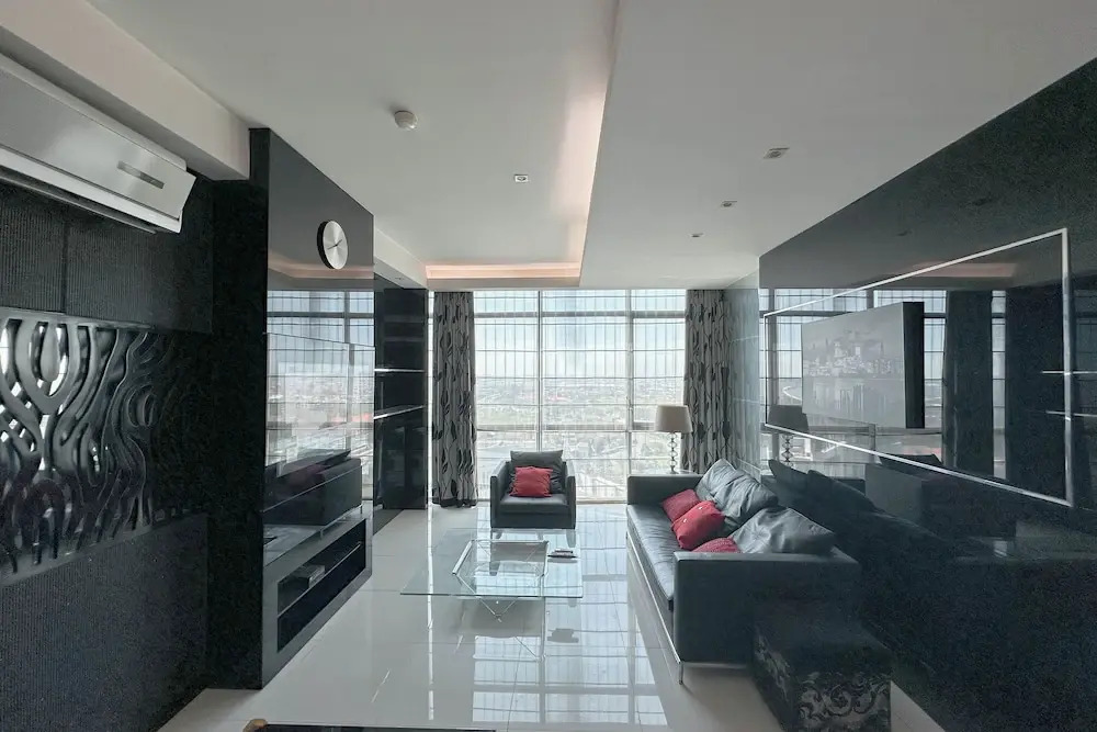 Spacious And Comfortable Living 3Br Apartment At Aryaduta Residence