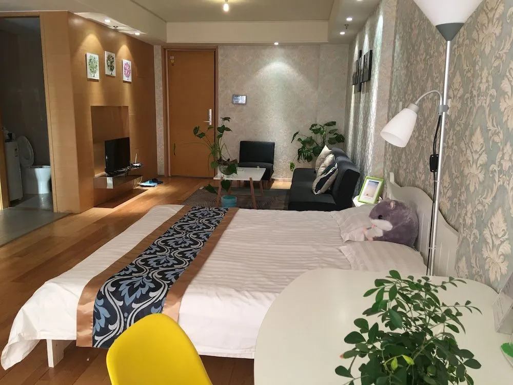 Tiandi Huadian Apartment Qilinshe