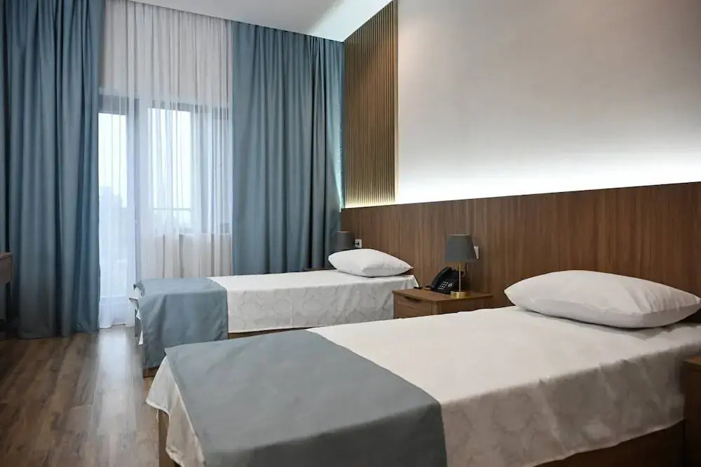 Arena Hotel Yevlakh