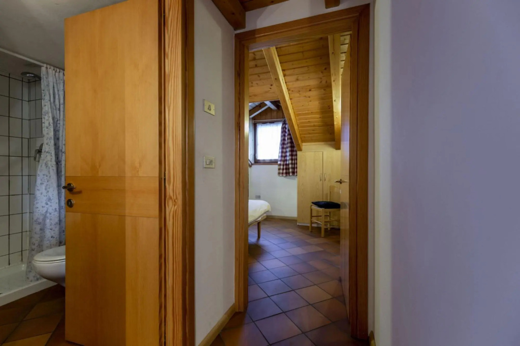 Four-room apartment for 6/7 people. (022113-AT-059536)-500 LOLLI 11