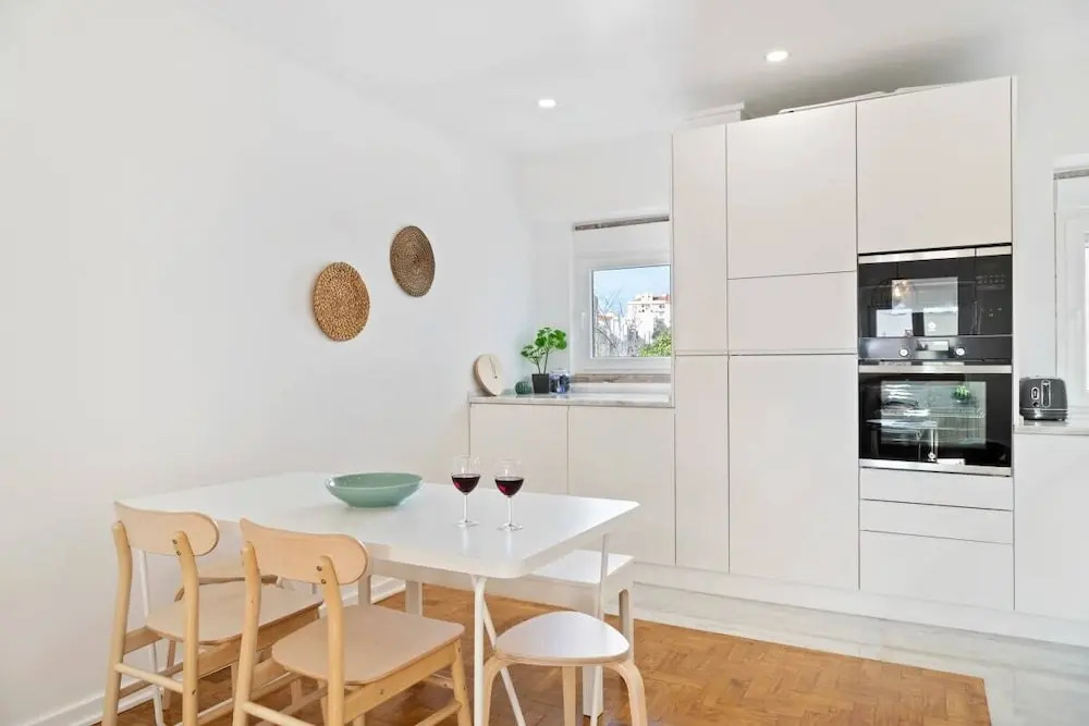 Stunning 2-Bedroom Apartment in Benfica, Lisbon