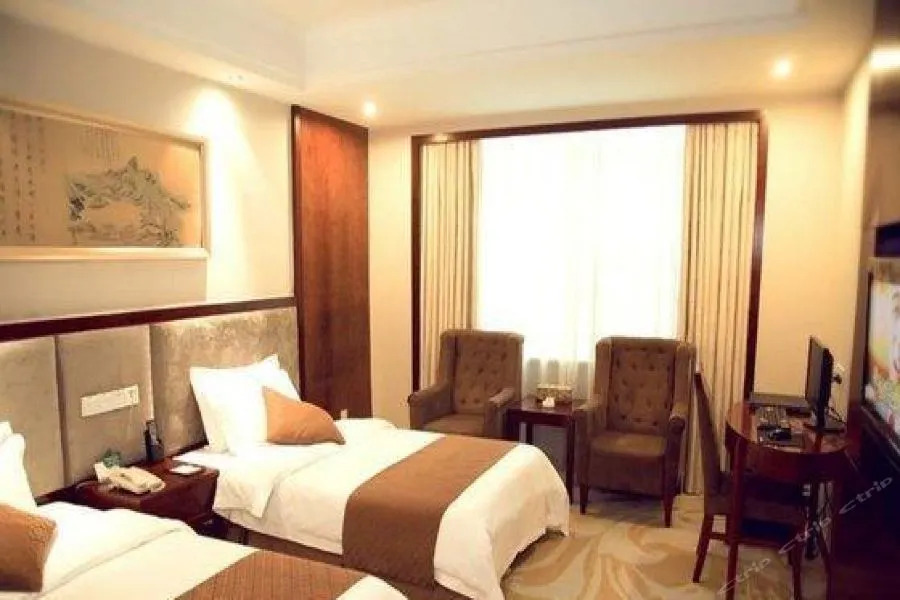 Poyang Hotel