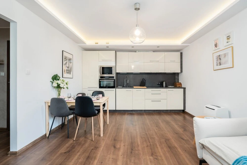 Kosińskiego Apartment Poznań by Renters