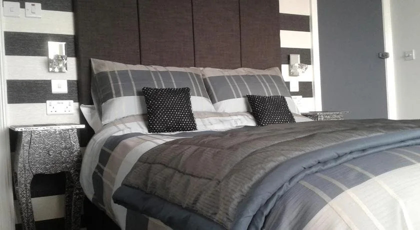 South Beach B & B