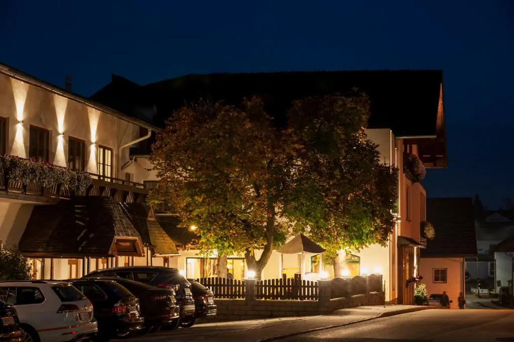 Hotel-Gasthof Beim Böckhiasl
