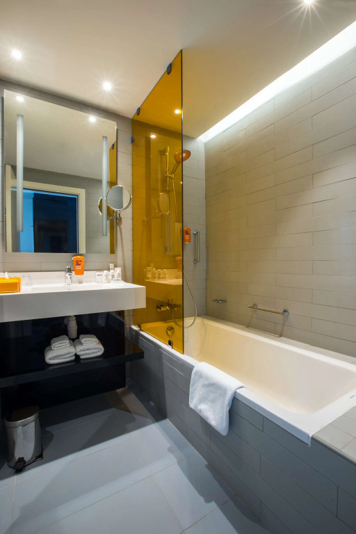 Park Inn by Radisson Dubai Motor City