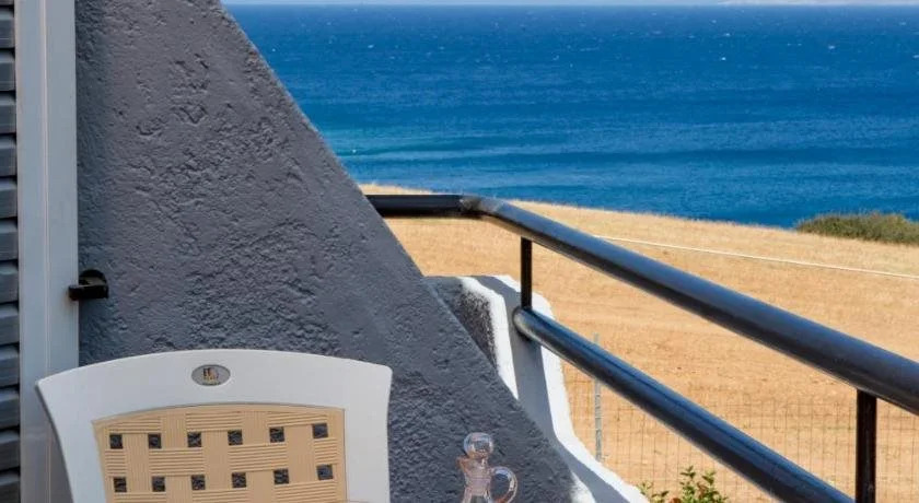 Evita Beach Apartments