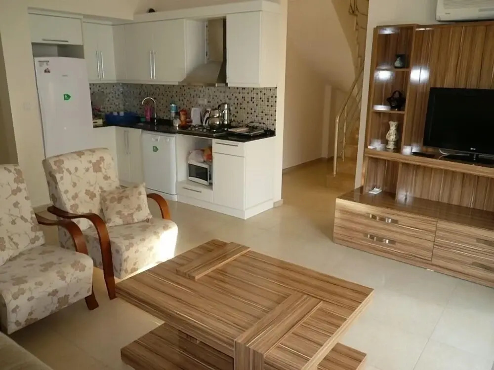 Golden Life Blue Green Residence
