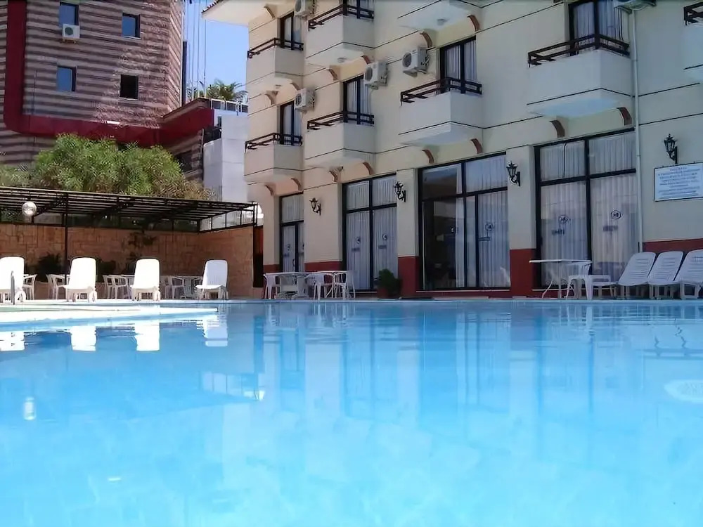 Kanarya Hotel