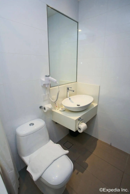Arena Suites