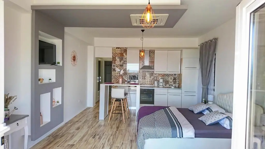 Studio Apartment "Brigita" free parking