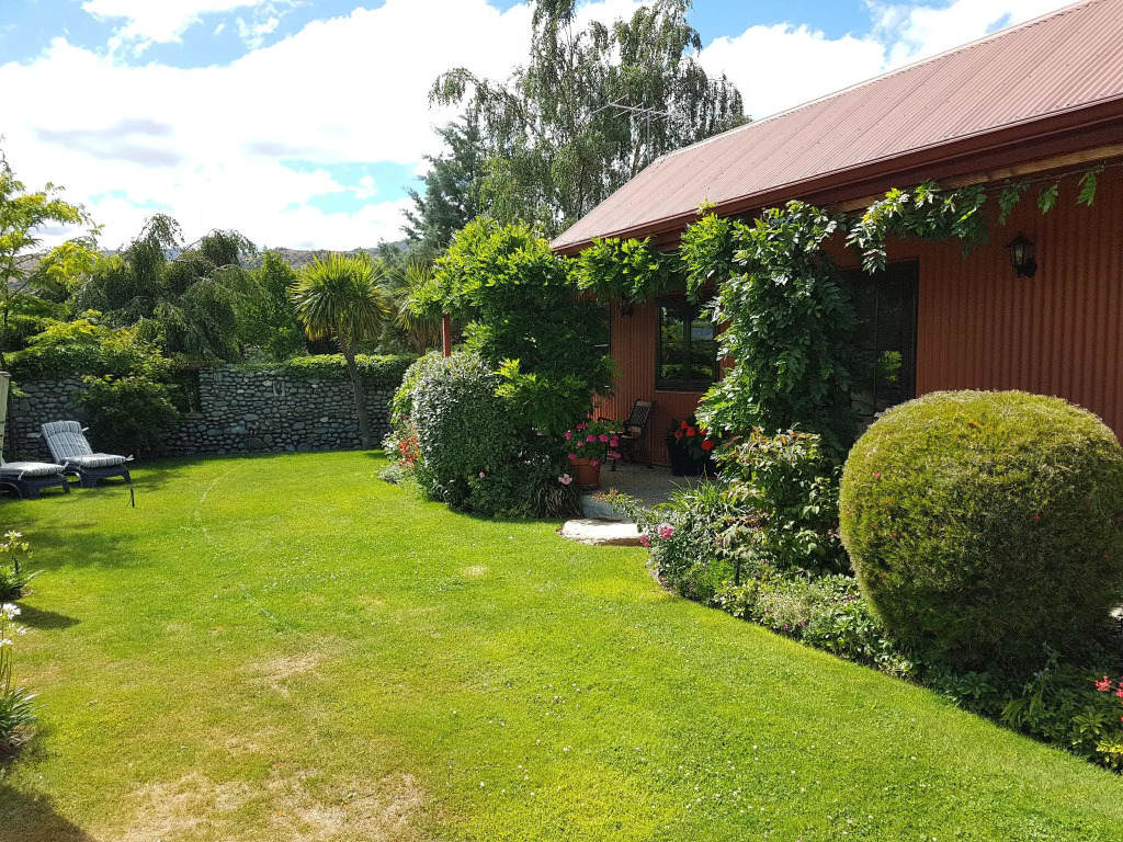 River Rock Estate