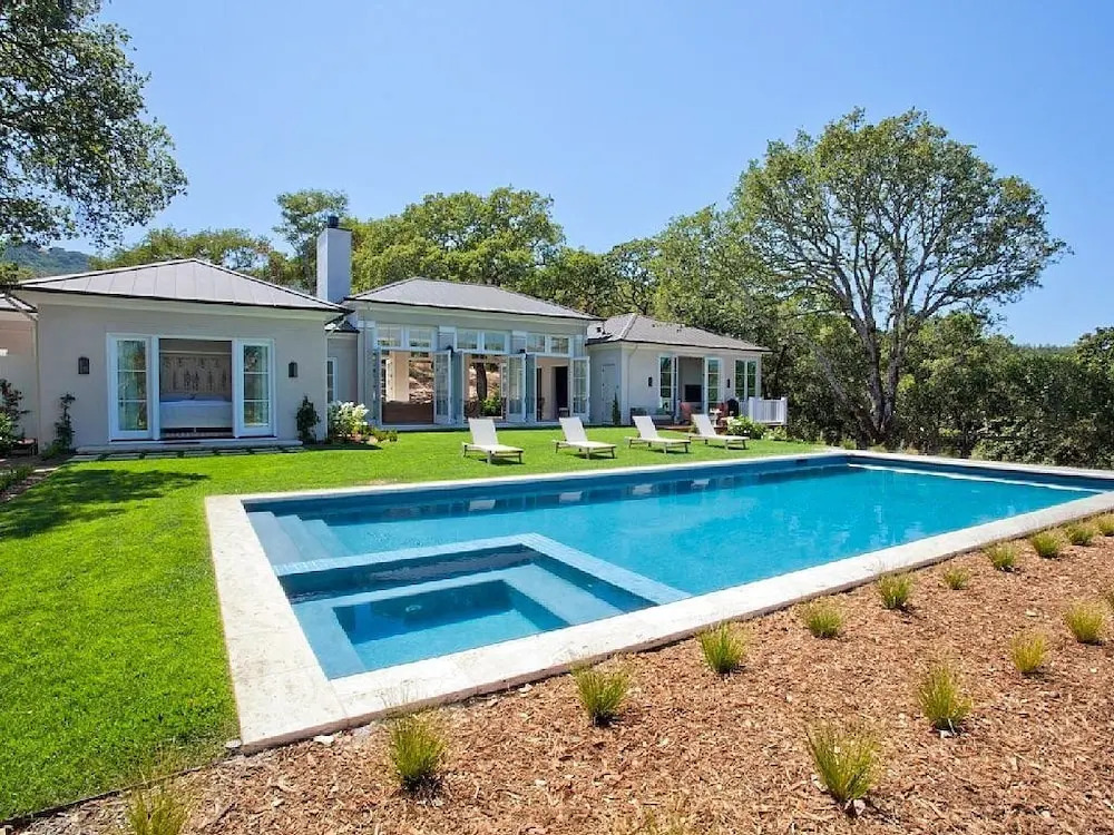 Valley View Designer Sonoma Estate by RedAwning