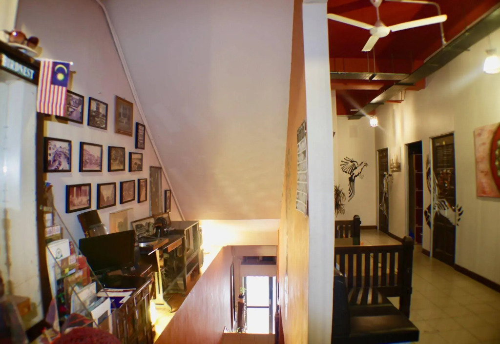 Birdnest Guesthouse, Gaia Rooftop Cafe
