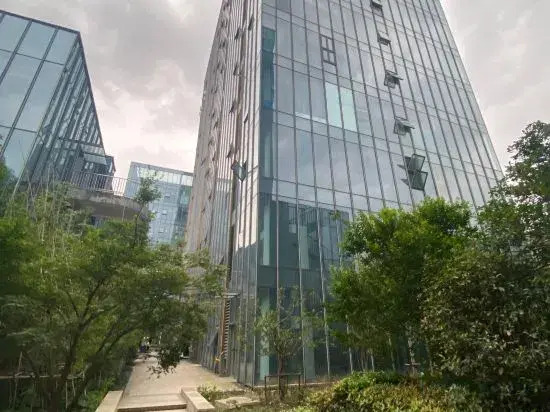 Zizaiju Serviced Apartment (Greenland Peak Shanghui Branch)