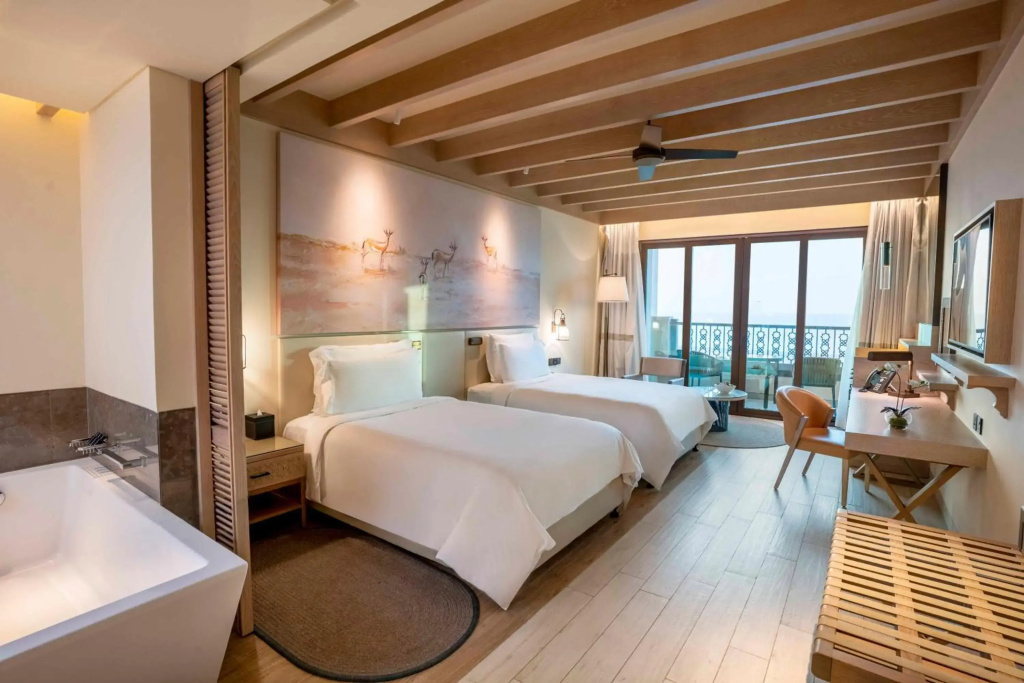Saadiyat Rotana Resort and Villas