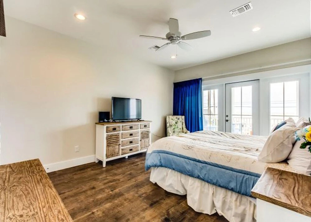5514 Gulf Drive by Forehand Rentals