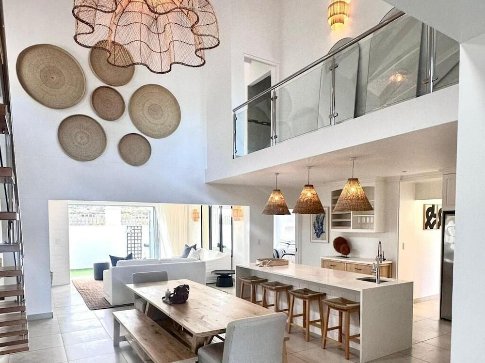 White Wicker House