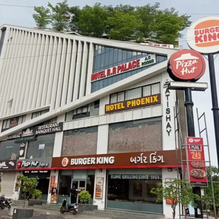 Hotel Phoenix