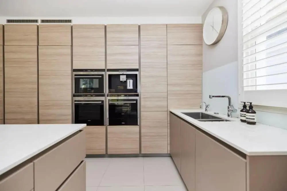 The Ealing Space - Classy 5BDR House with Garden and Parking