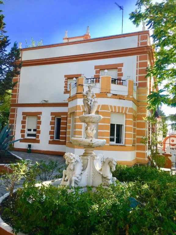 Villa Laurene Hostel