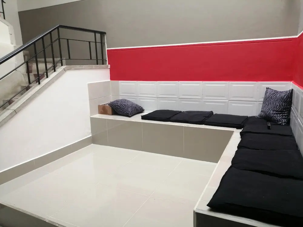 Hostal Komfort - Hostel